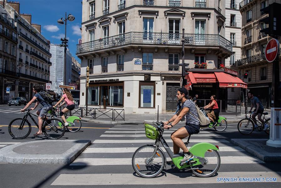 FRANCIA-PARIS-COVID-19-CONFINAMIENTO-LEVANTAMIENTO