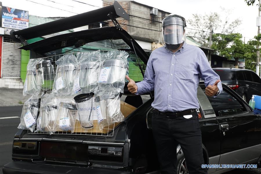 EL SALVADOR-SAN SALVADOR-COVID19