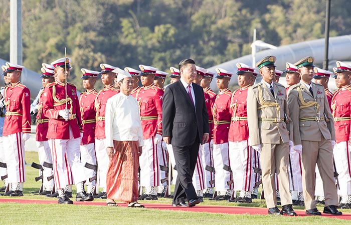 Xi asiste a banquete de bienvenida ofrecido por presidente de Myanmar