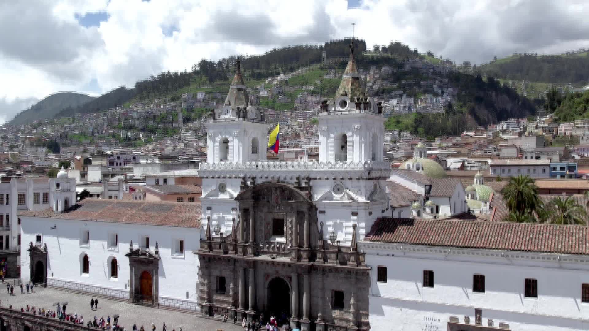 Quito conmemora 487 años de fundación en medio de pandemia
