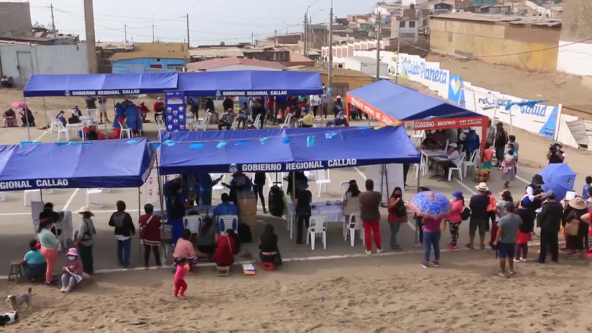 Ministerio de Salud de Perú brinda asistencia a pobladores afectados por derrame de petróleo