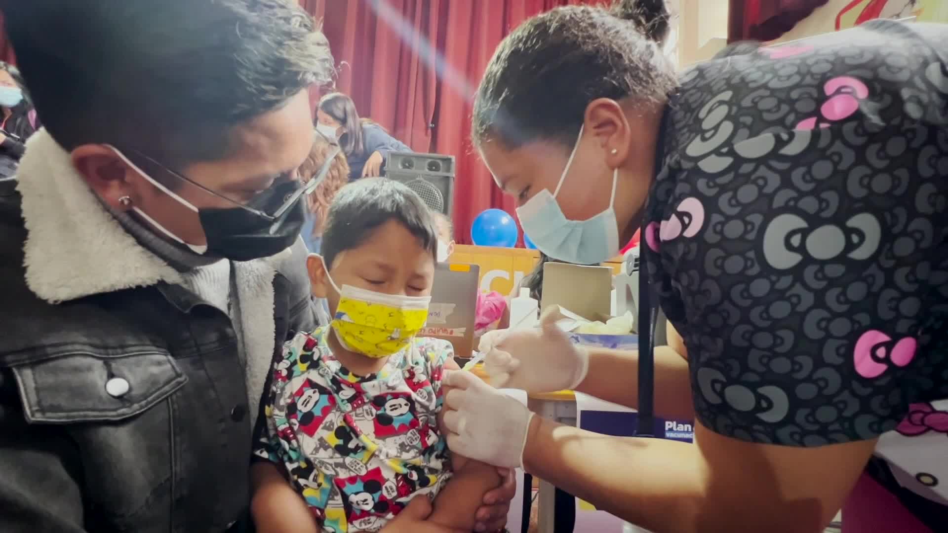 Ecuador inicia vacunación contra COVID-19 en menores de 3 y 4 años