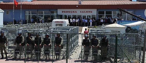 Tribunal turco anuncia veredictos de juicio por complot de golpe de Estado