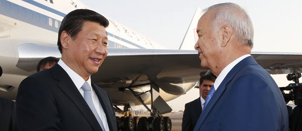 Presidente de China llega a Uzbekistán para visita de Estado