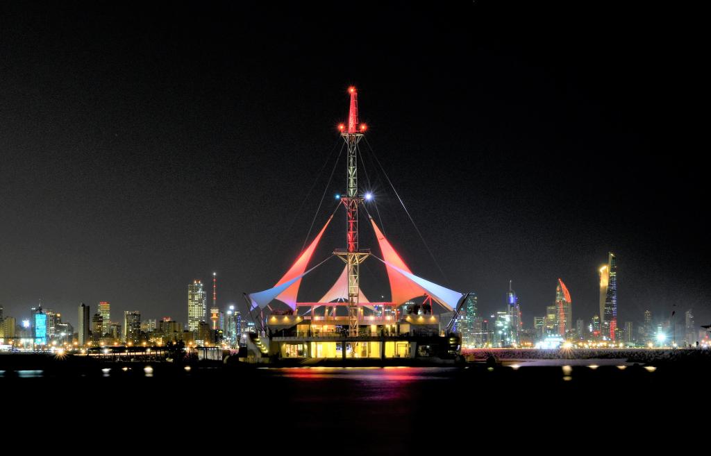 Paisaje nocturno en la Ciudad de Kuwait
