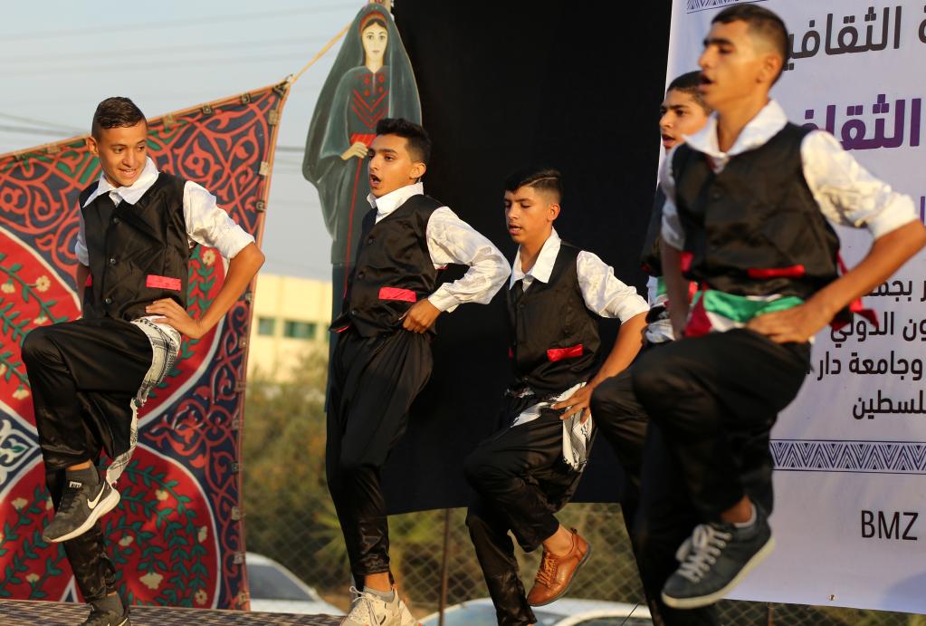 Festival del patrimonio en Khuza'a