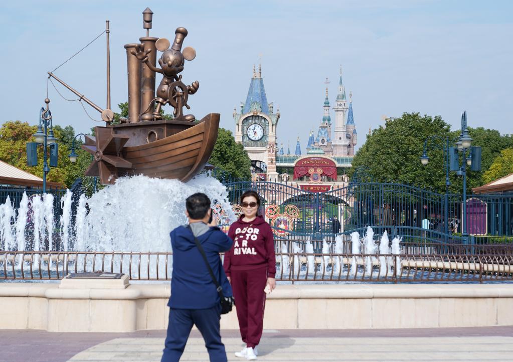 Shanghai Disneyland y Disneytown reabren sus puertas