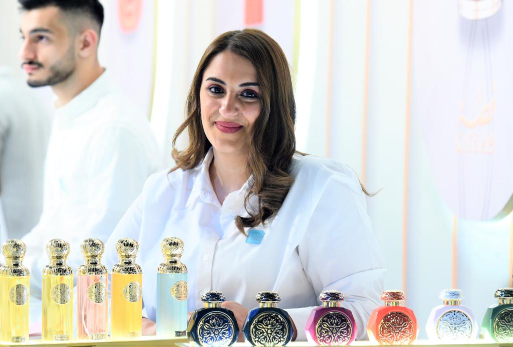 Exposición de perfumes en la Gobernación de Hawalli, Kuwait