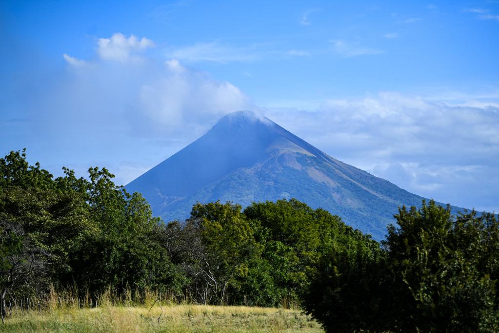 Imágenes de volcanes en León, Nicaragua