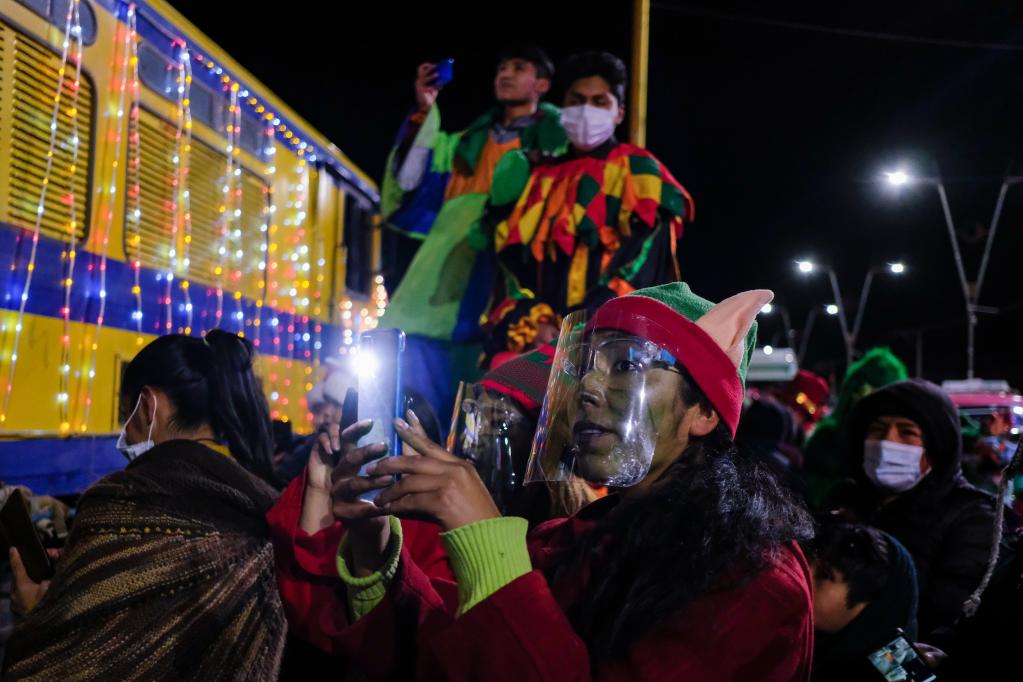Bolivia: Tren navideño de Ferroviaria Andina