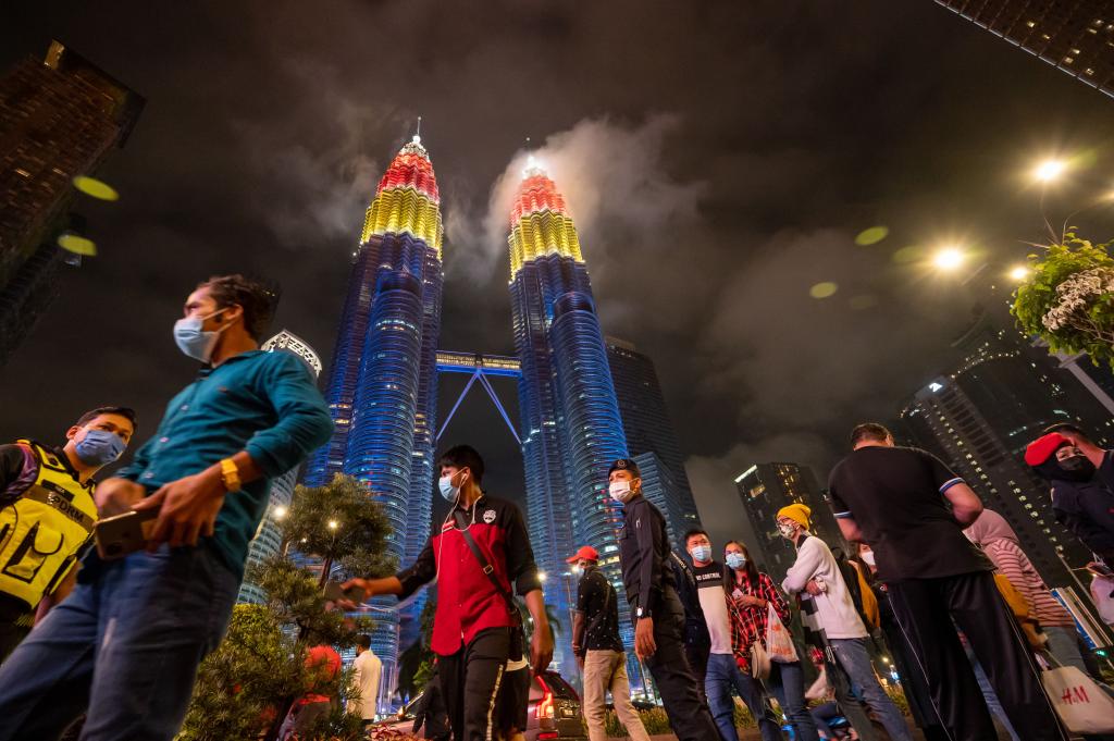 Celebran el Año Nuevo en Kuala Lumpur, Malasia