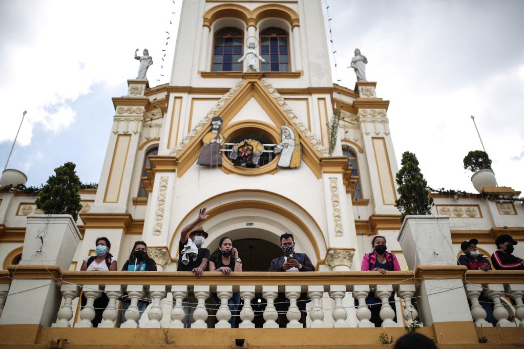 Tradicional fiesta de Reyes Magos y Epifanía se realiza en Bogotá, Colombia