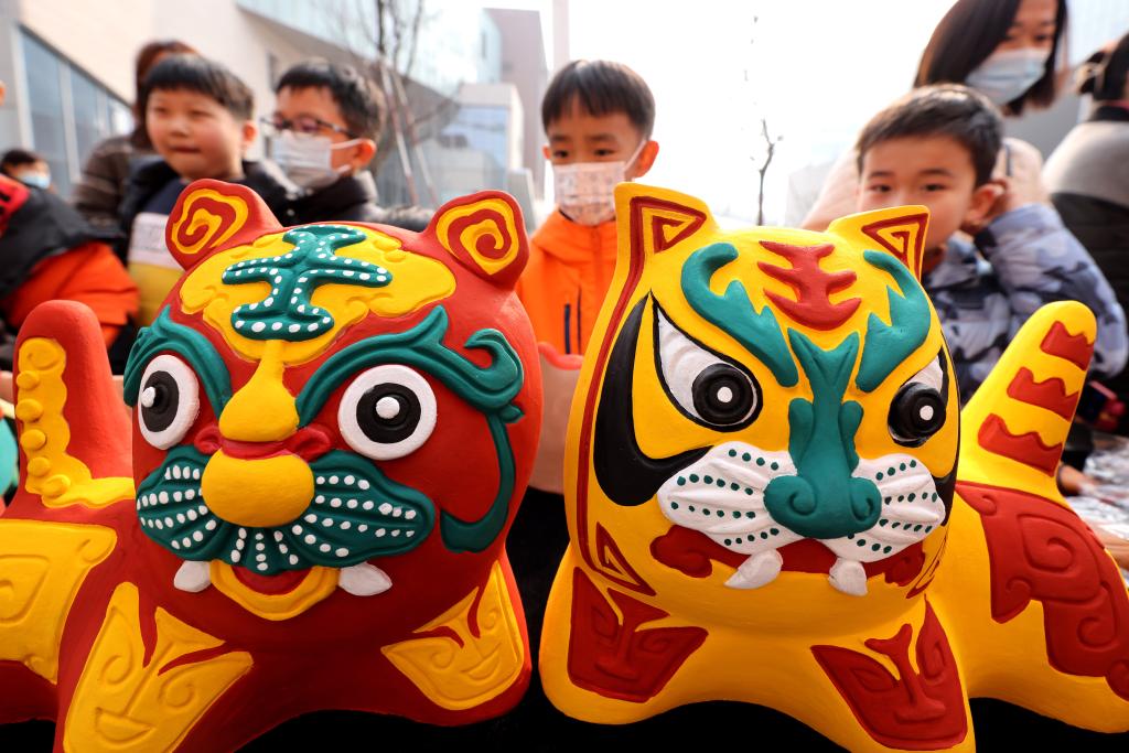 Varios eventos se llevan a cabo en China para celebrar Festival de Linternas
