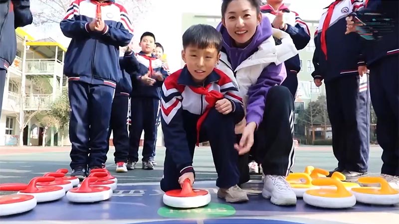 Promueven deportes de hielo y nieve en escuelas en Hebei