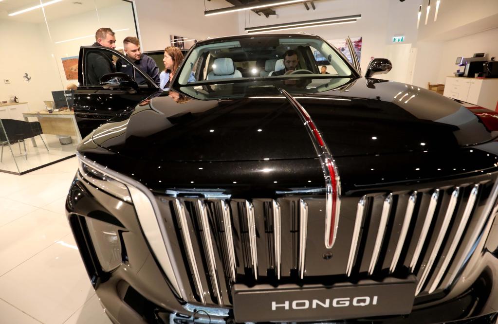 Fabricante de automóviles chino FAW Car ha comenzado a vender vehículos eléctricos de lujo Hongqi en Israel