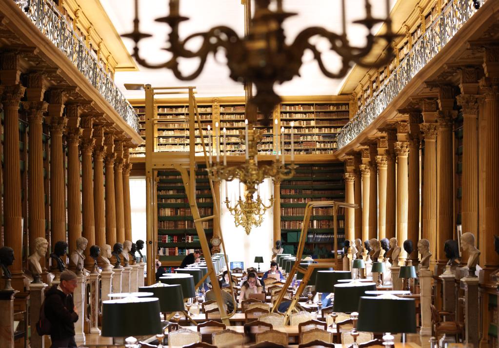Francia: Biblioteca Mazarine en París