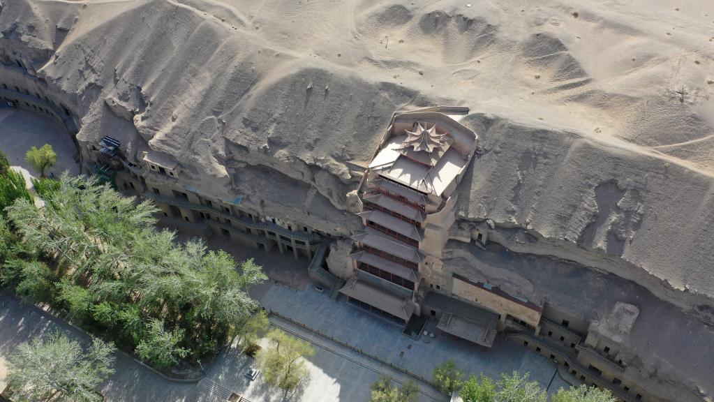Vista aérea de las Grutas de Mogao en Dunhuang