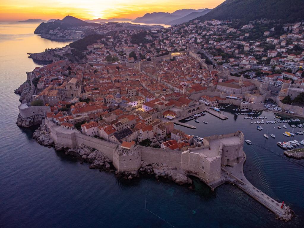 Vista aérea de la ciudad de Dubrovnik, Croacia