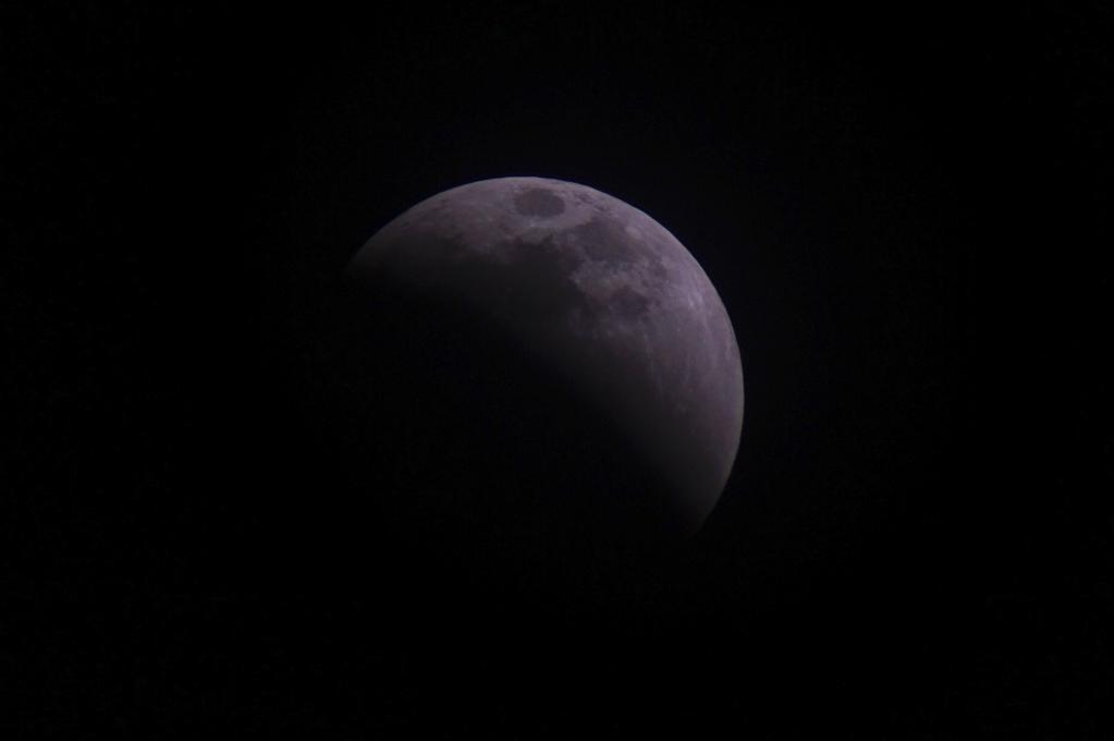 Eclipse lunar total en San Salvador, capital de El Salvador