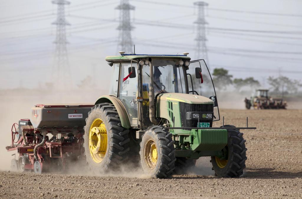 Granjas no tripuladas se convierten en un modelo de desarrollo agrícola moderno en Ningxia