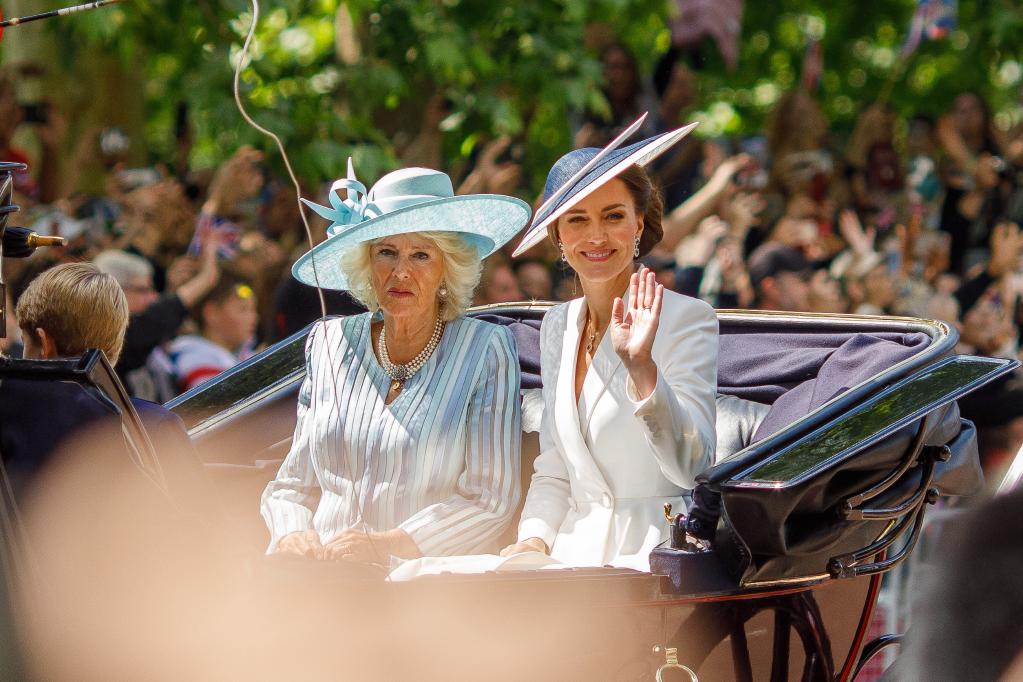 Desfile "Trooping the Color" en celebración del Jubileo de Platino de la Reina Isabel II de Reino Unido en Londres