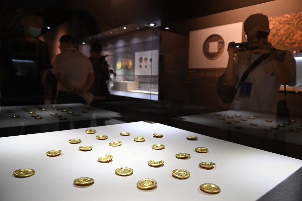 Shaanxi: Exposición que muestra las reliquias culturales desenterradas de la tumba de Liu He en Xi'an