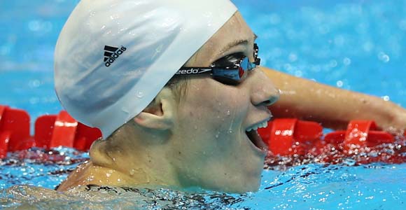 Nadadora francesa Muffat gana 400 metros libres
