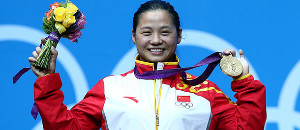 Li Xueying de China gana oro en categor&iacute;a femenil de 58 kg de halterofilia