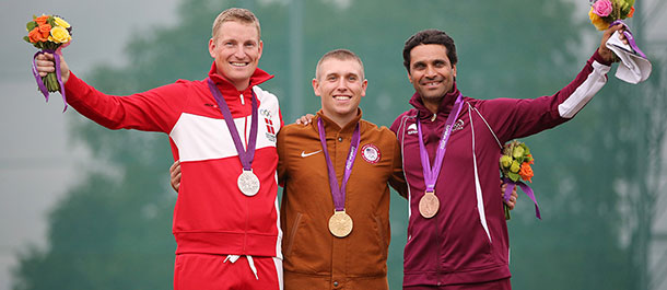 Vincent Hancock de EEUU gana oro en tiro al plato