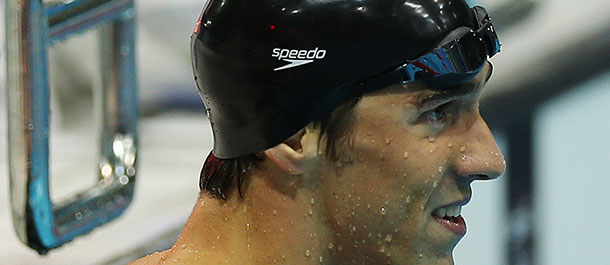 Phelps gana oro en 200 metros combinados