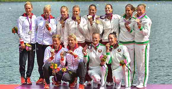 LONDRES 2012: Cuarteta h&uacute;ngara suma t&iacute;tulo en K4 500 metros para f&eacute;minas del canotaje
