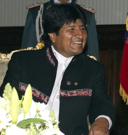 Presidente de Bolivia plantea a Unasur impulsar independencia tecnológica