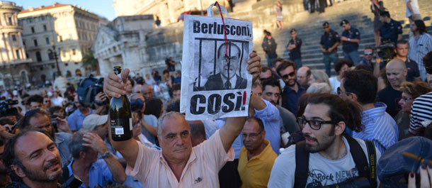 Confirman sentencia de cárcel de Berlusconi