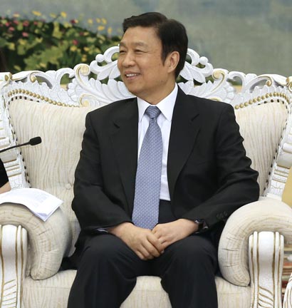 Vicepresidente chino se reúne con ex premier japonés