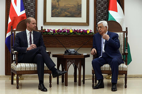 Presidente palestino se reúne con príncipe británico Guillermo en Cisjordania