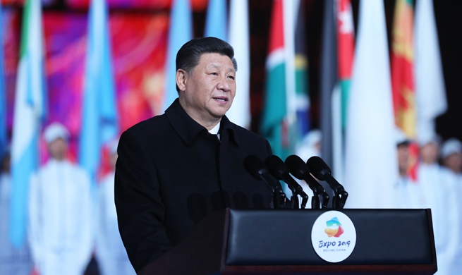 Xi asiste a inauguración de Exposición Internacional de Horticultura