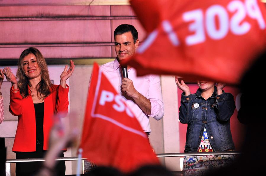 Socialista Sánchez gana elecciones pero deberá pactar para formar Gobierno