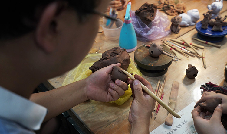 Figuras de arcilla de Nanjing: Patrimonio cultural inmaterial a nivel provincial de Jiangsu