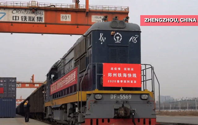 Tren expreso intermodal mar&iacute;timo-ferrociario de Zhengzhou reanuda operaciones