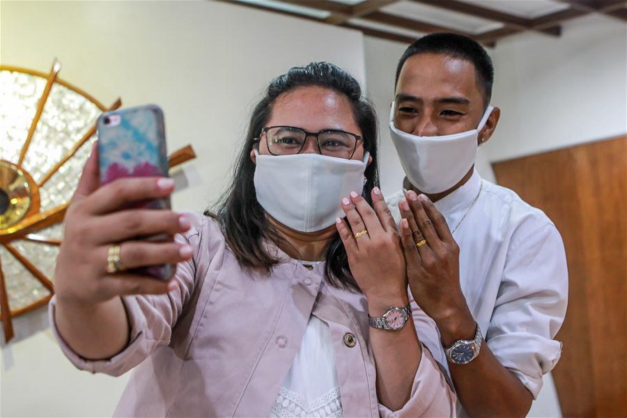 Filipinas: Ceremonia de boda en Ciudad Quezón