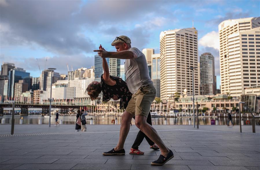 Sídney comienza a disminuir algunas restricciones