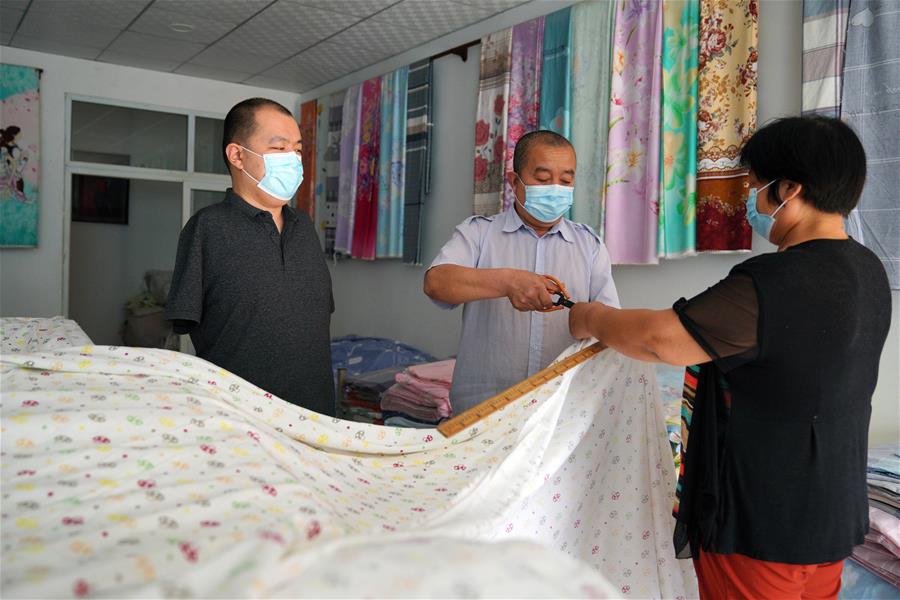 Hebei: Zhao Yang, empresario sin brazos en la ciudad de Nangong