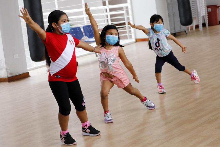 Centro deportivo Guillermo Dansey en Lima, Per&uacute;