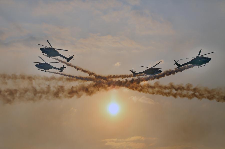 Espectáculo aéreo para conmemorar el 70 aniversario de la Fuerza Aérea de Sri Lanka