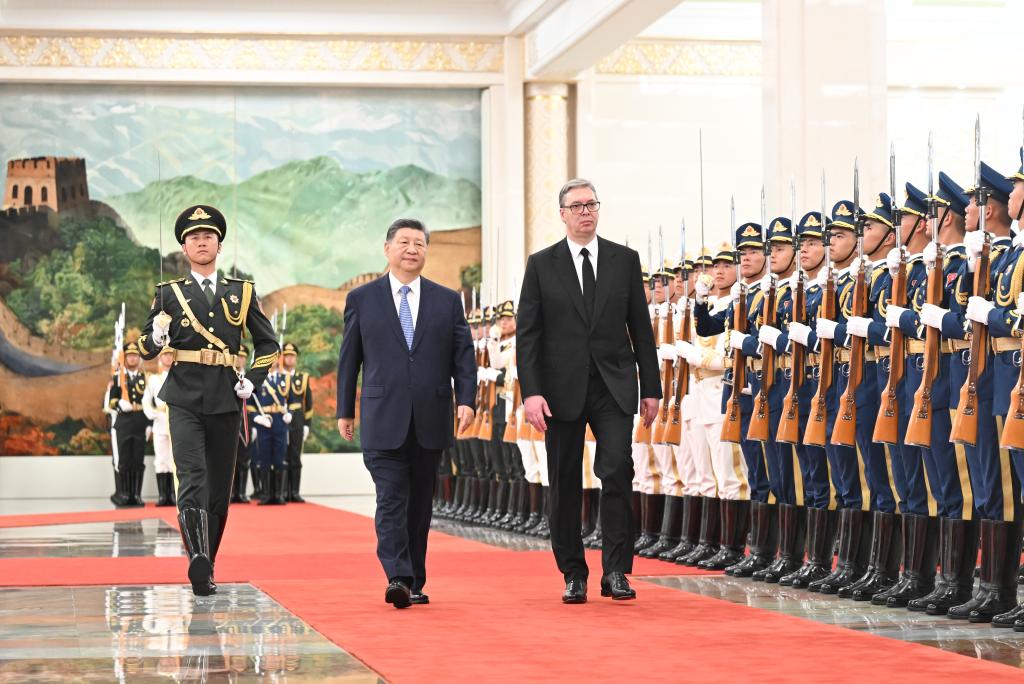 Cancilleres de China y Pakistán intercambian opiniones sobre Irán 9