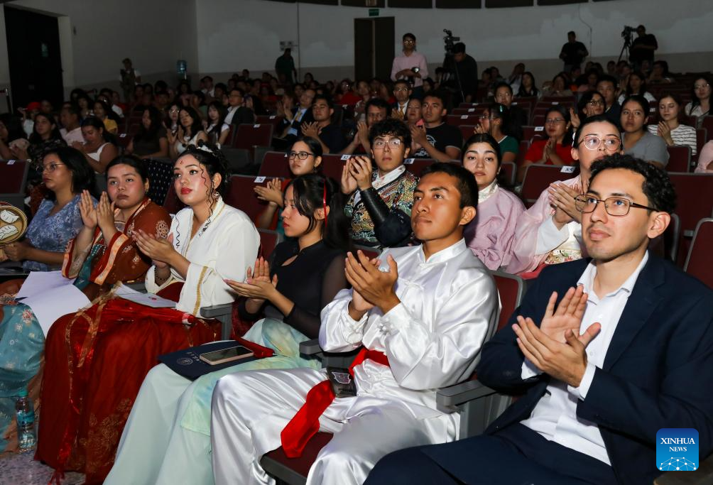 Concurso Puente Chino fortalece lazos educativos y culturales entre China y El Salvador 3 302cef7abe4f4c3da28d141a34085374